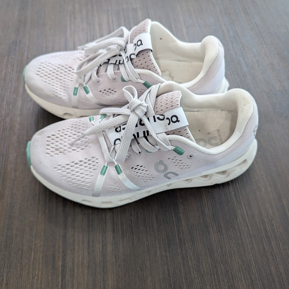 On Running Women's White and Green Running Shoes - Picture 10 of 11